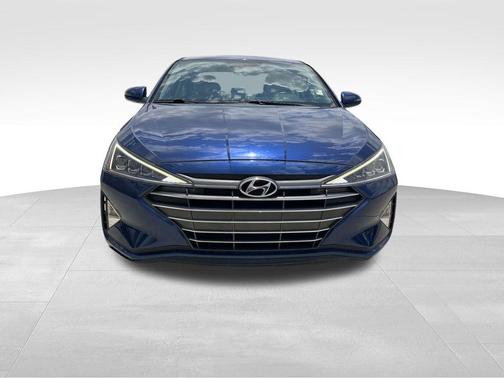 2020 Hyundai ELANTRA Limited