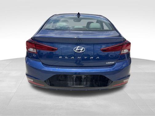 2020 Hyundai ELANTRA Limited