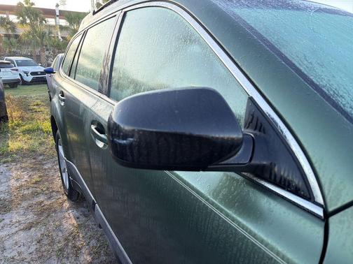 2014 Subaru Outback 2.5i