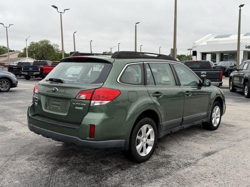 2014 Subaru Outback 2.5i