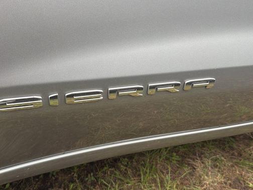 Sterling 2025 GMC Sierra 1500 SLT
