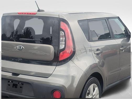 2017 Kia Soul Base