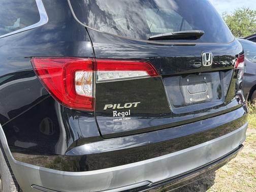 Crystal Black Pearl 2022 Honda Pilot Special Edition