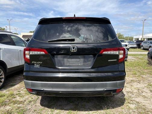 Crystal Black Pearl 2022 Honda Pilot Special Edition