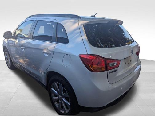 2014 Mitsubishi Outlander Sport SE