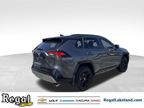 2024 Toyota RAV4 Hybrid SE
