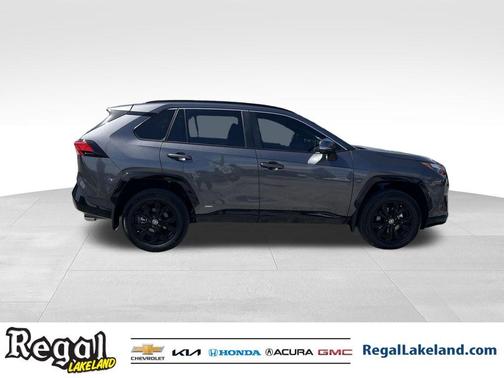 2024 Toyota RAV4 Hybrid SE