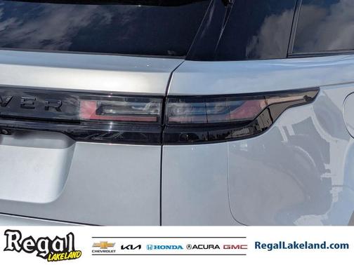 2024 Land Rover Range Rover Velar P250 Dynamic SE