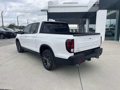 2025 Honda Ridgeline Sport