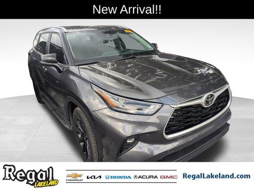 2024 Toyota Highlander XLE
