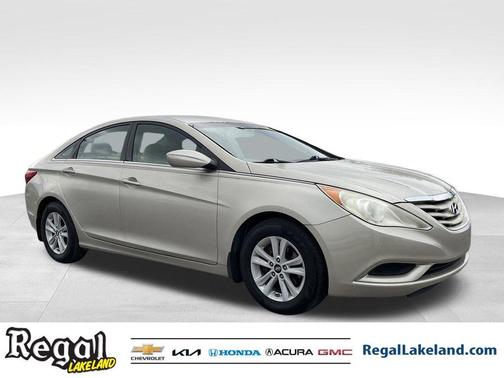 2011 Hyundai SONATA GLS