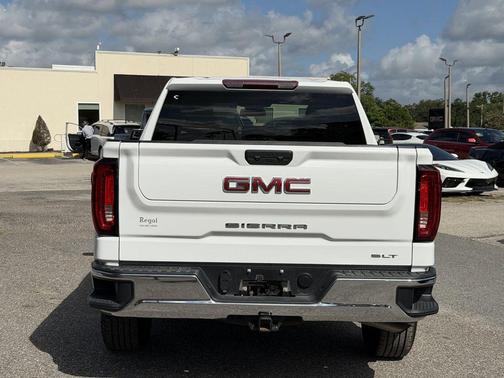 Summit White 2025 GMC Sierra 1500 SLT