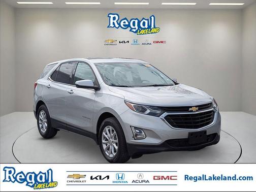 Silver Ice Metallic 2018 Chevrolet Equinox 1LT