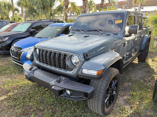 Anvil Clearcoat 2025 Jeep Gladiator Sport