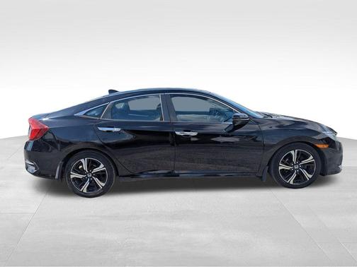 2016 Honda Civic Touring