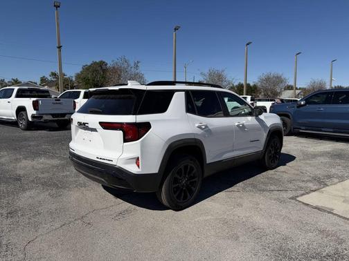 Summit White 2026 GMC Terrain Elevation