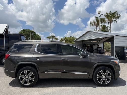 Smokey Quartz Metallic 2019 GMC Acadia Denali