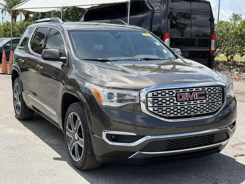 Smokey Quartz Metallic 2019 GMC Acadia Denali