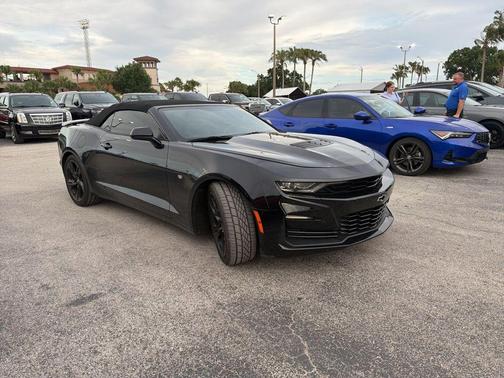 Mosaic Black Metallic 2019 Chevrolet Camaro 2SS