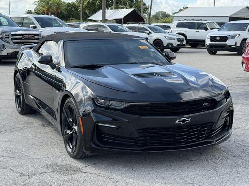 Mosaic Black Metallic 2019 Chevrolet Camaro 2SS
