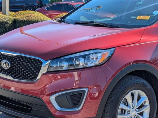 2016 Kia Sorento LX