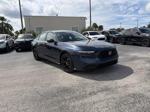 Canyon 2025 Honda Accord SE