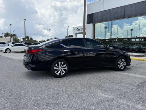 Black 2020 Nissan Altima 2.5 S