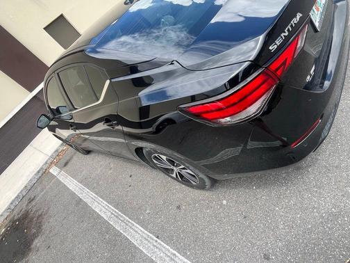 Black 2023 Nissan Sentra SV