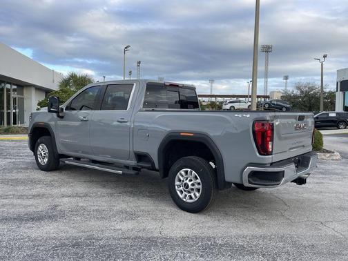 2025 GMC Sierra 2500 SLE