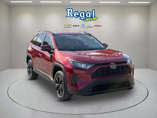 Pearl 2019 Toyota RAV4 LE