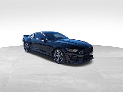 2016 Ford Mustang V6