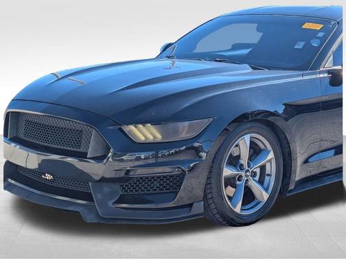 2016 Ford Mustang V6