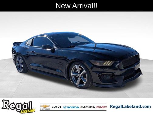 2016 Ford Mustang V6