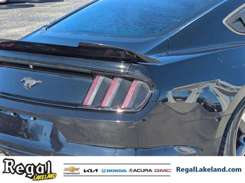 2016 Ford Mustang V6