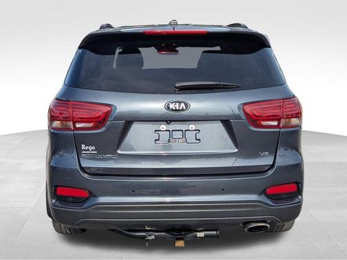 2020 Kia Sorento S