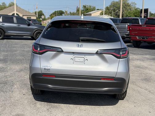 Solar Silver Metallic 2026 Honda HR-V LX