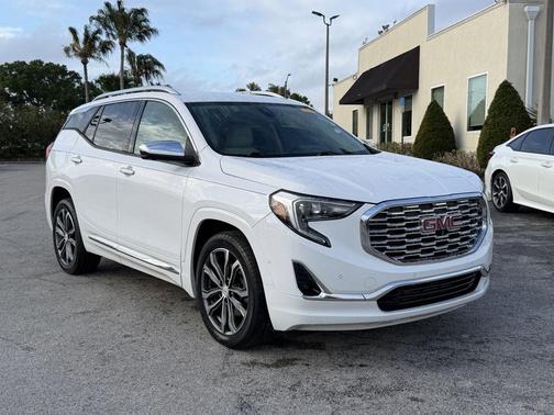 Summit White 2019 GMC Terrain Denali