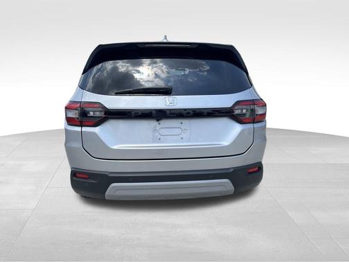 2023 Honda Pilot EX-L 7-Passenger