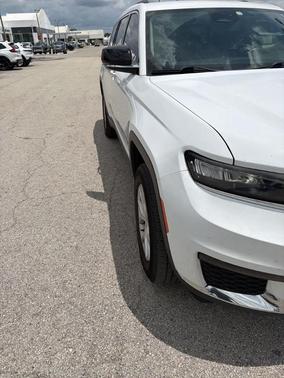 Bright White Clearcoat 2022 Jeep Grand Cherokee L Limited