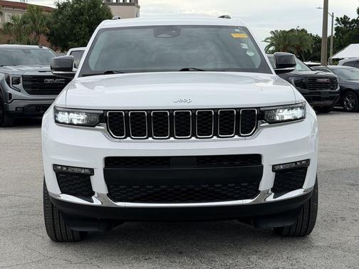 Bright White Clearcoat 2022 Jeep Grand Cherokee L Limited