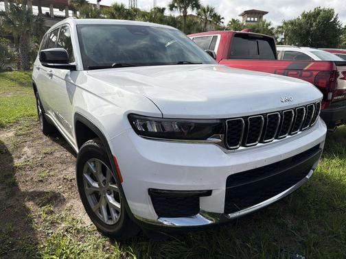 Bright White Clearcoat 2022 Jeep Grand Cherokee L Limited