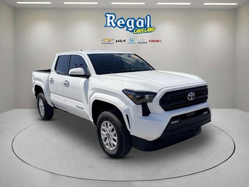 Ice 2024 Toyota Tacoma SR5