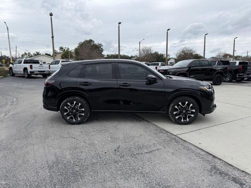 Crystal Black Pearl 2026 Honda HR-V EX-L