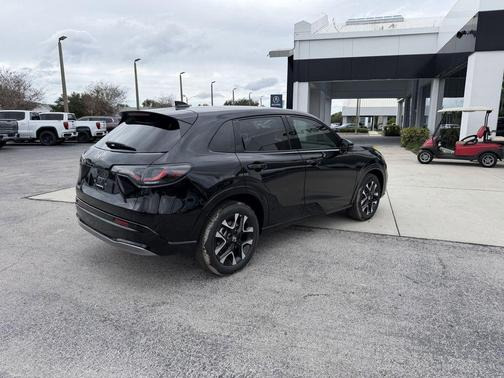 Crystal Black Pearl 2026 Honda HR-V EX-L
