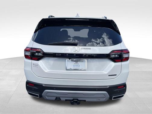 2025 Honda Pilot Sport