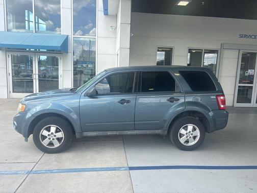 Steel Blue Metallic 2012 Ford Escape XLS