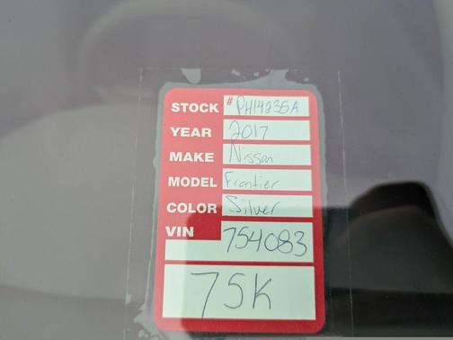 2017 Nissan Frontier SV