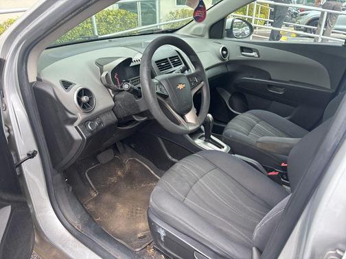 2016 Chevrolet Sonic LT