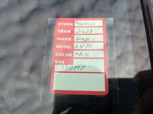 2023 Genesis GV70 2.5T