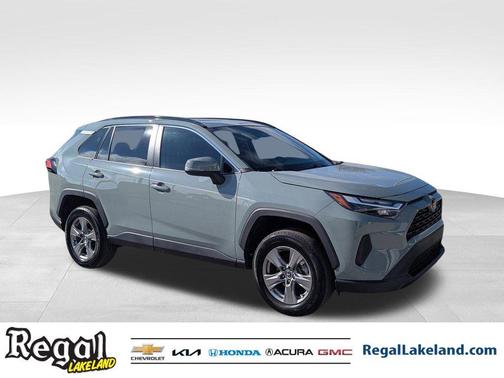 2023 Toyota RAV4 XLE